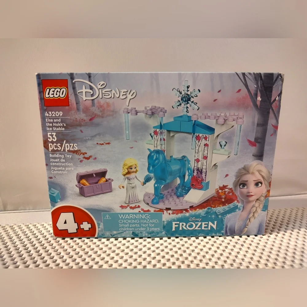 Lego 43209 Elsa & the Nokk's Ice Stable NWT Disney Frozen Building Toy Set